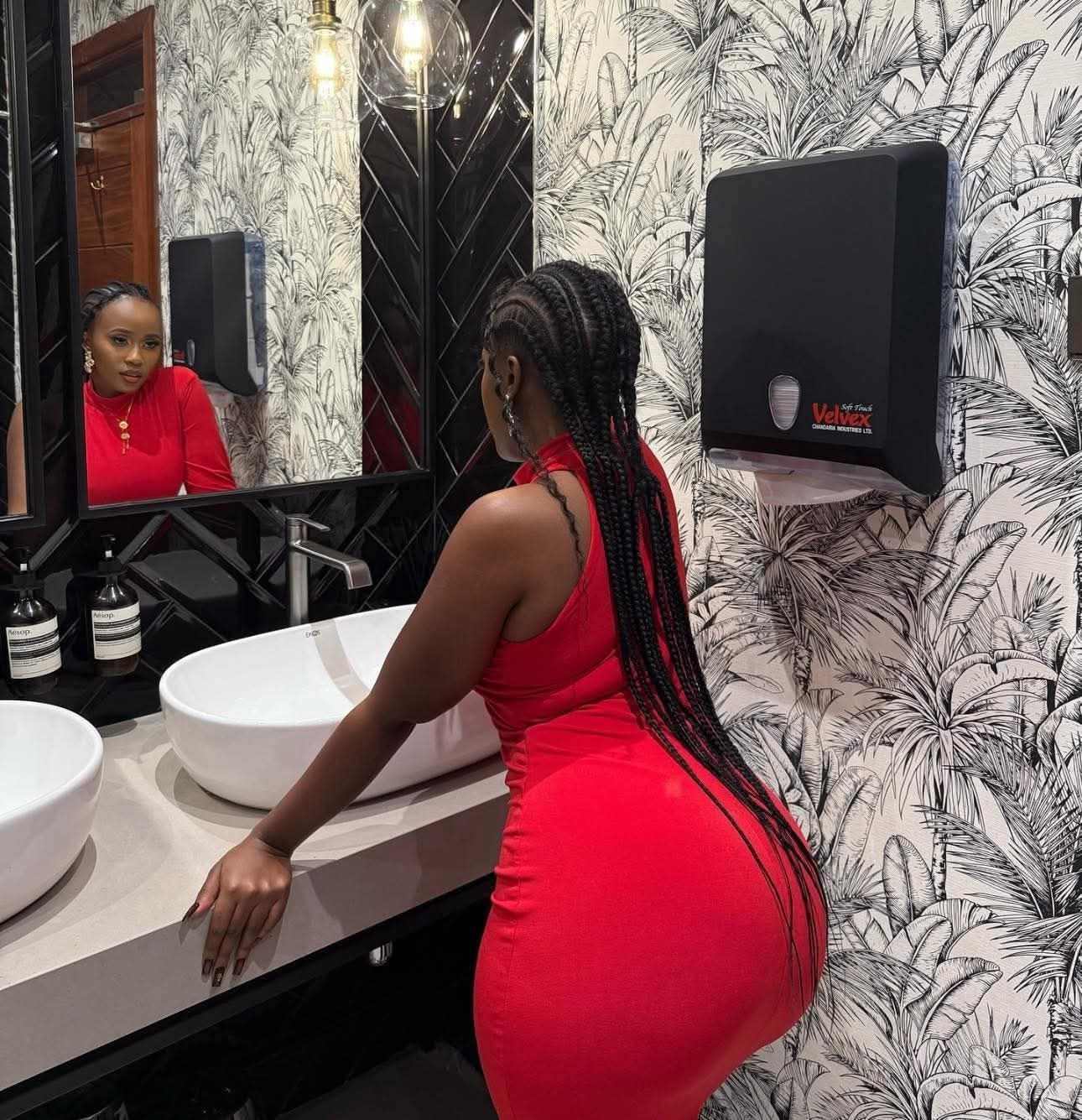 ‘A Calculated Risk’: Woman’s Viral Club Escapade Leaves Date Fuming