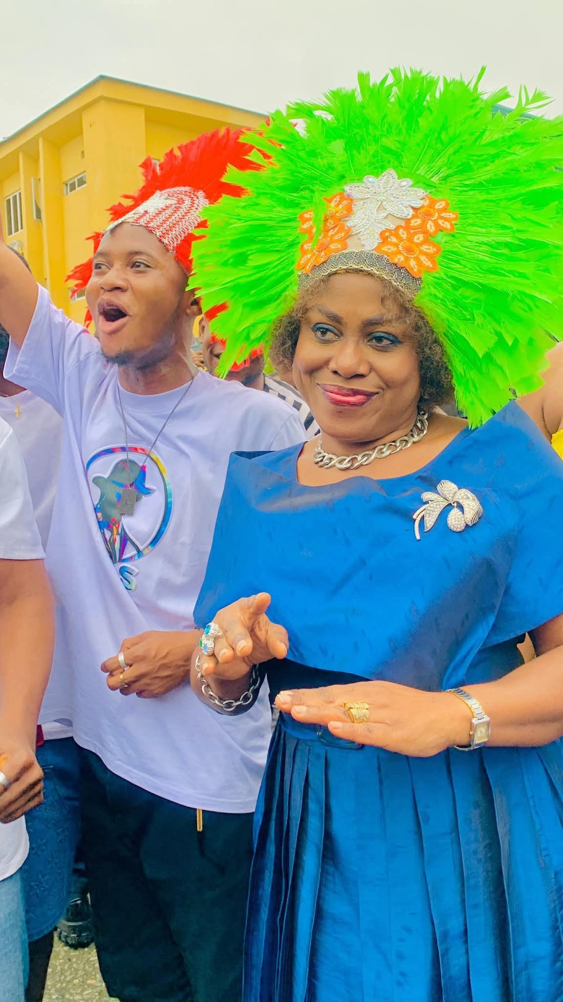UNICROSS Vice-Chancellor Joins Students’ Week Carnival Parade As Activities Enters Day 4