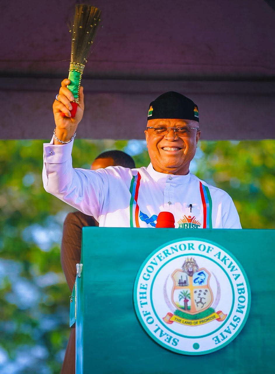 Gov Eno Reaffirms Commitment to Sea Port, Pledges Dual Carriageways for Nsit Ubium at APC Rally